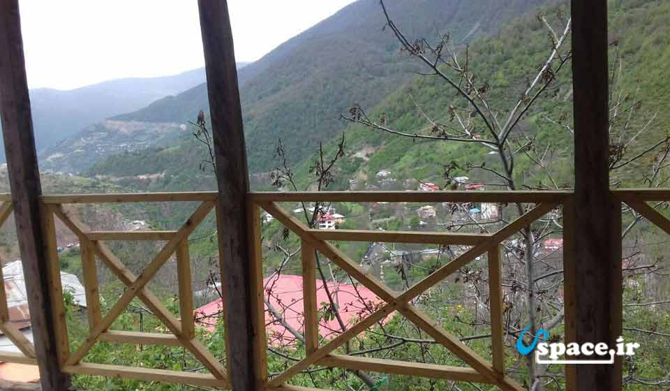 نمای زیبای روستا از تراس اقامتگاه بوم گردی رفاه - جنت رودبار - رامسر - مازندران